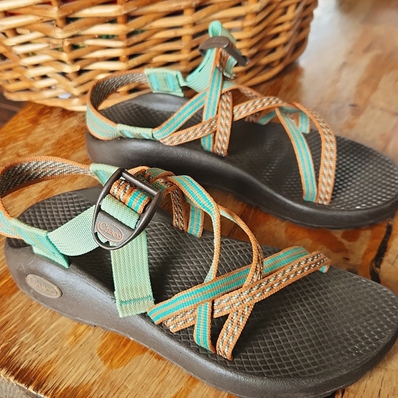 Chaco Shoes - Women's Chaco z1 Classic Sandal size 6 green orange